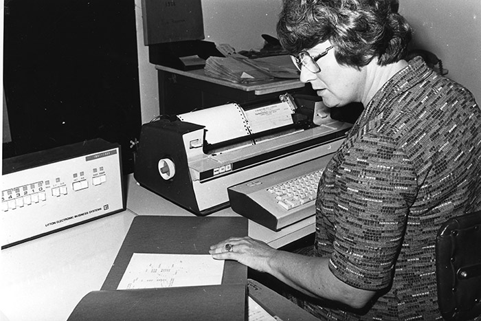 NRMA Call Centre 1970s 4 Slide 2