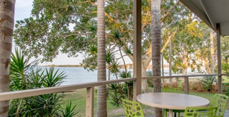 2 bedroom waterfront villa - NRMA Blue Dolphin Yamba