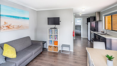 Courtyard Cabin - Broulee