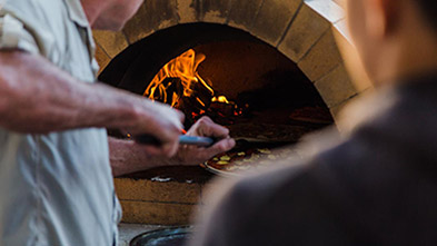 Pizza oven cooking