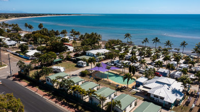 Beachfront accommodation, Bowen