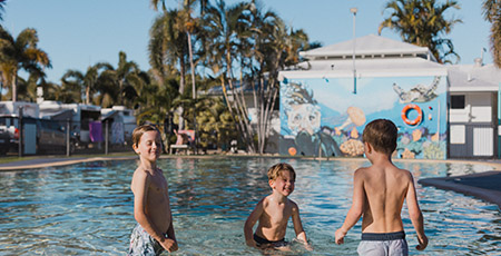 Saltwater swimming pool, Bowen