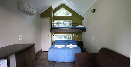 Cairns Lodging bunks