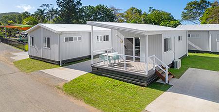 Deluxe Studio Cabin, Cape Hillsborough, NSW