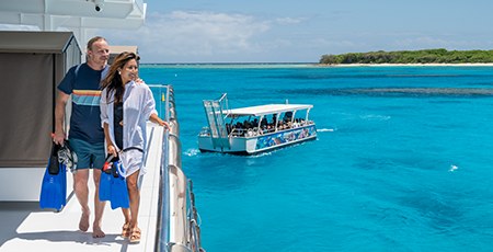 Lady Musgrave snorkelling, credit Tourism and Events Queensland