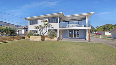 Deluxe Beach House, Woodgate Beach