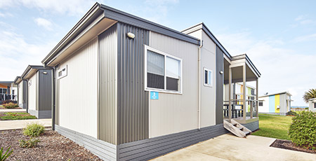 Park View Cabin exterior, Victor Harbor