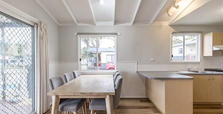 Pelican Cabin interior, Phillip Island