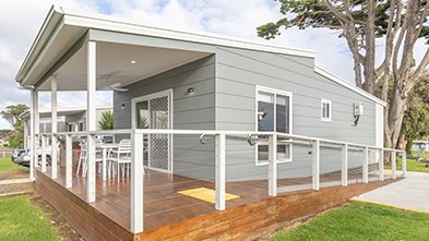 Portland Bay Waterview Accessible Cabin exterior