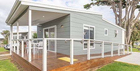 Portland Bay Waterview Accessible Cabin