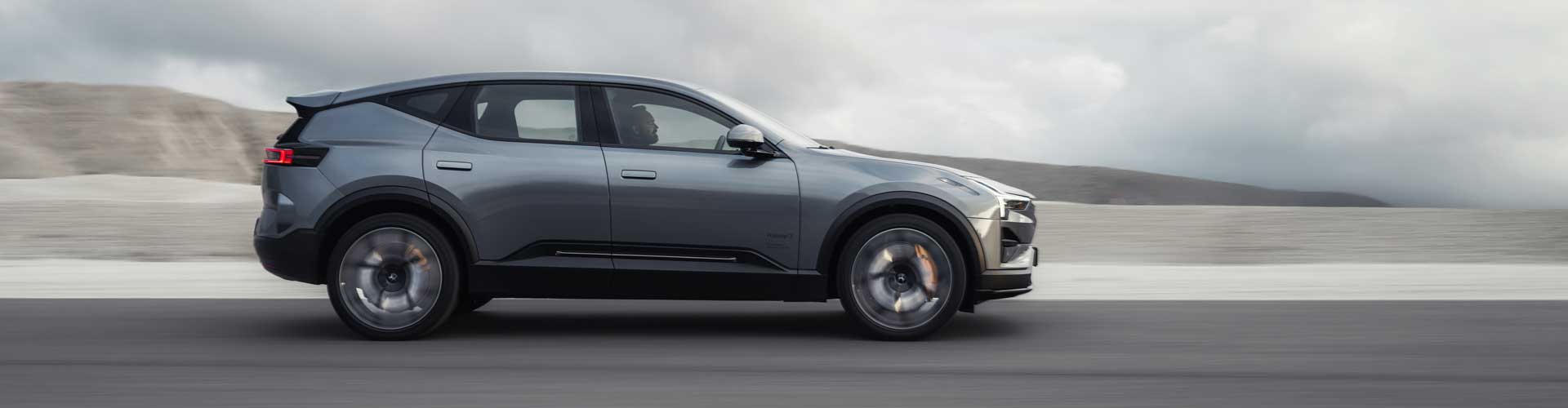 Polestar 3 seen from side