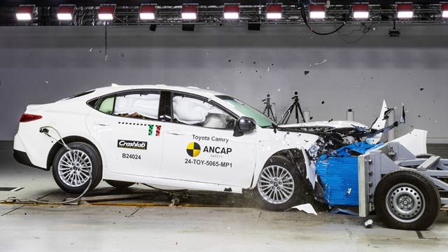 Toyota Camry being crash tested for frontal offset by ANCAP 