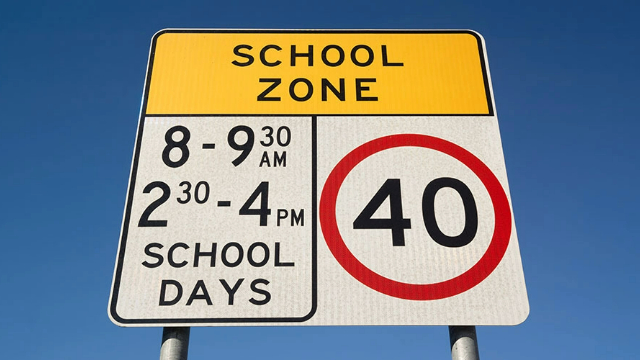 A NSW school zone road sign