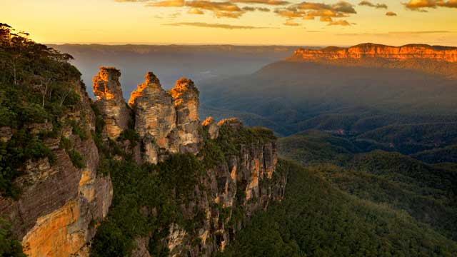Three Sisters rock formation at the Blue Mountain at sunset