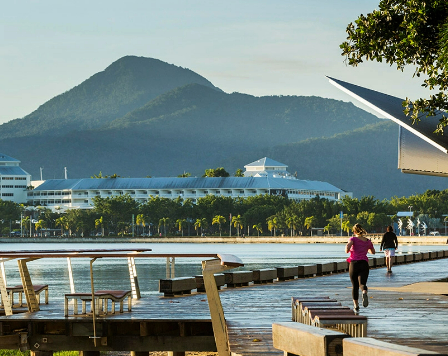 cairns-esplanade-qld-900x715 Slide 3