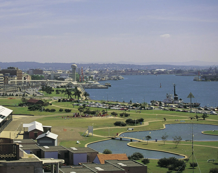 newcastle-harbour-nsw-900x715 Slide 2