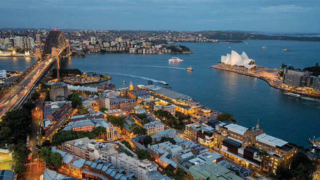 Arial view of Sydney harbour at dusk