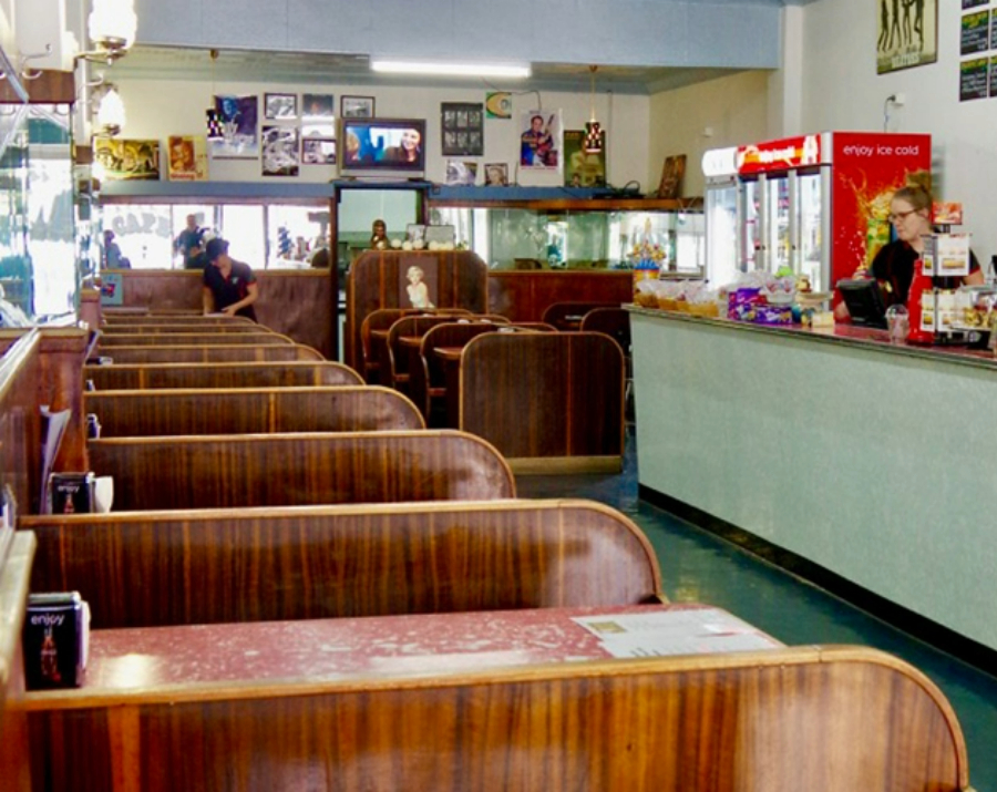 white-rose-cafe-temora-nsw-900x715 Slide 4