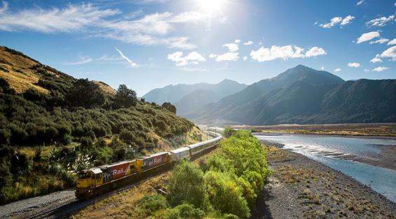 Grand Pacifc Tours - New Zealand Tranz Alpine train journey